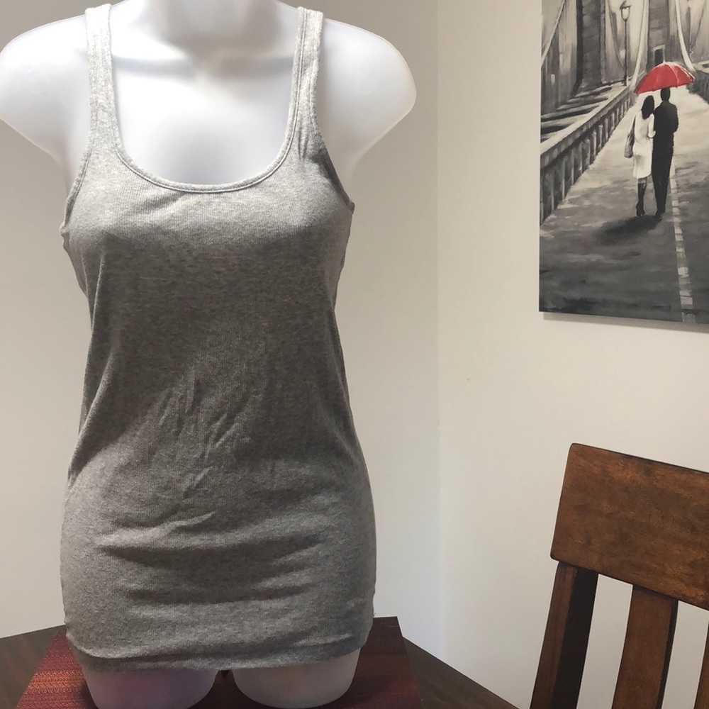 VS Pink ribbed tank